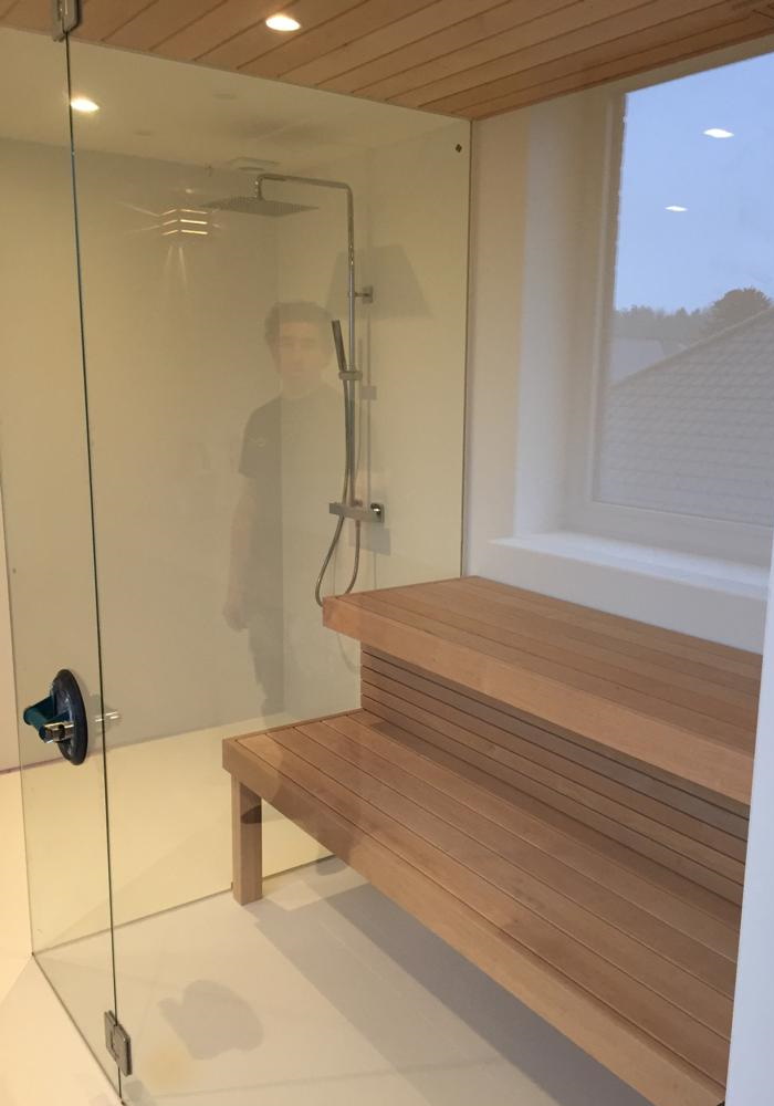 Volledige Badkamer Met Inloopdouche